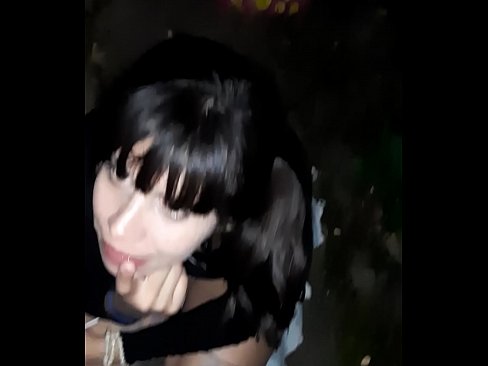 ❤️ Na rua, o pênis inchado em troca de doces ️ Porno vídeo em pt-br.dreamlandpassionjourney.ru ☑